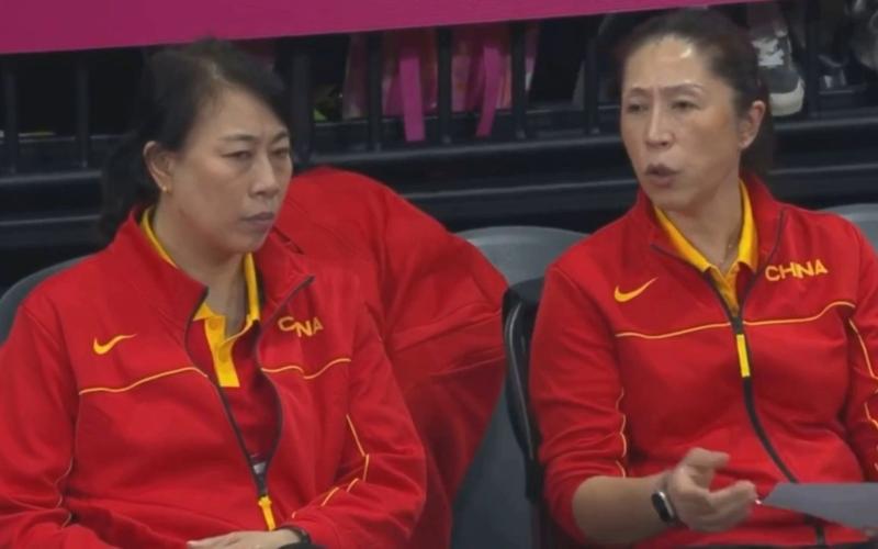 中国女篮今晚比赛直播的相关图片
